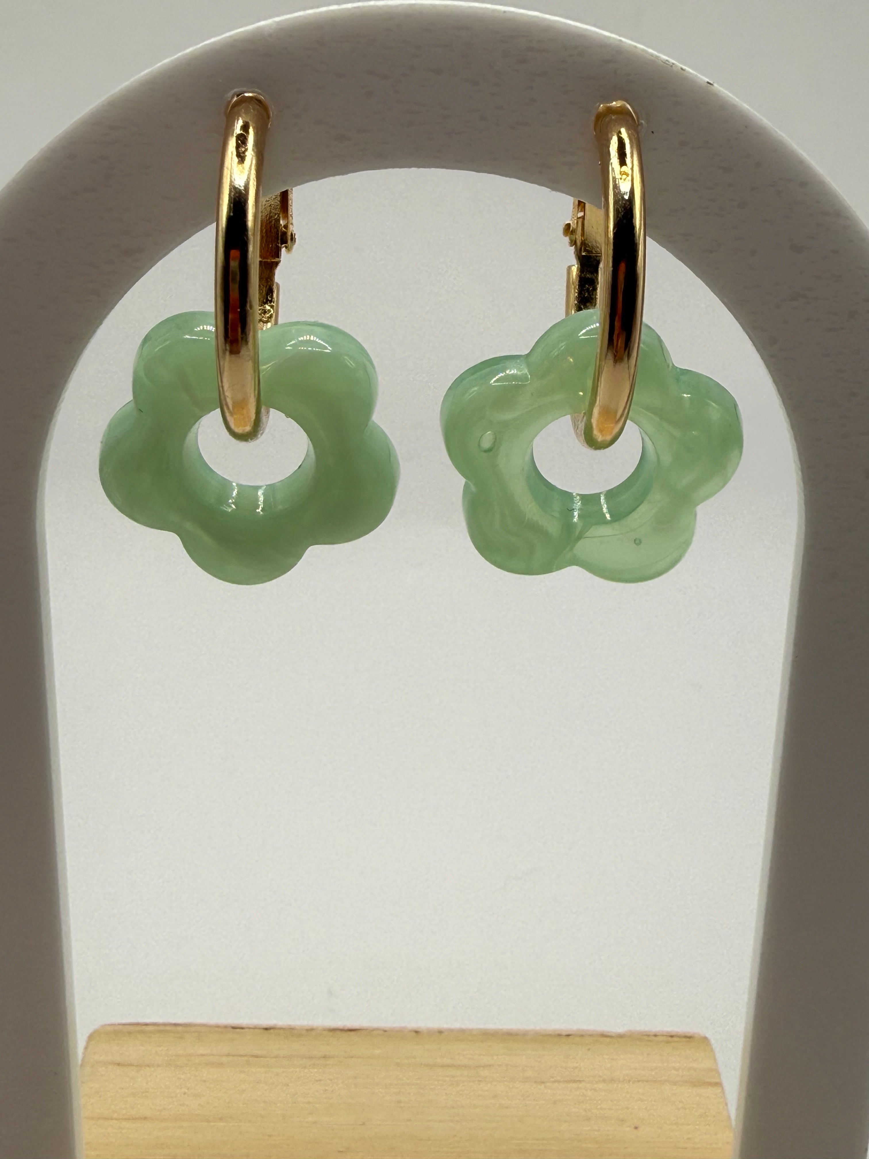 Boucles d’oreilles à fleurs - vert clair