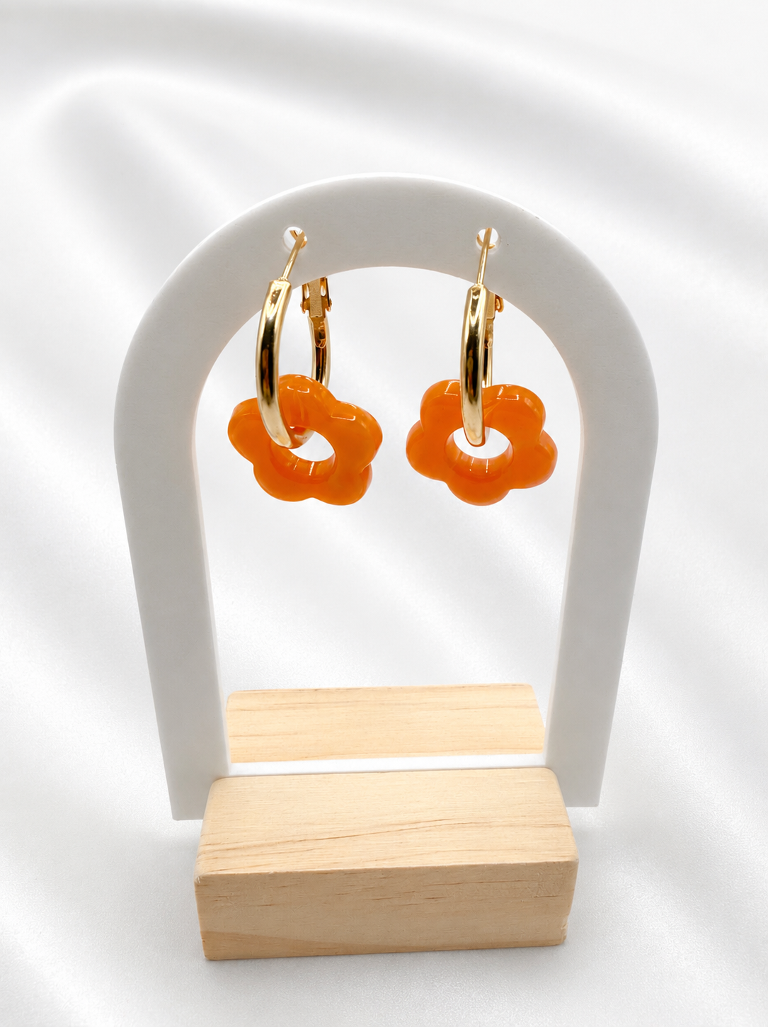 Boucle d’oreille à fleur