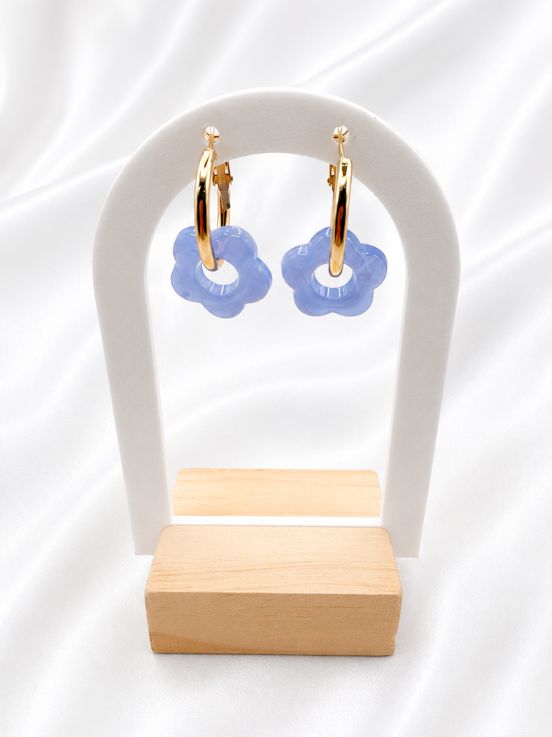 Boucle d’oreille à fleur