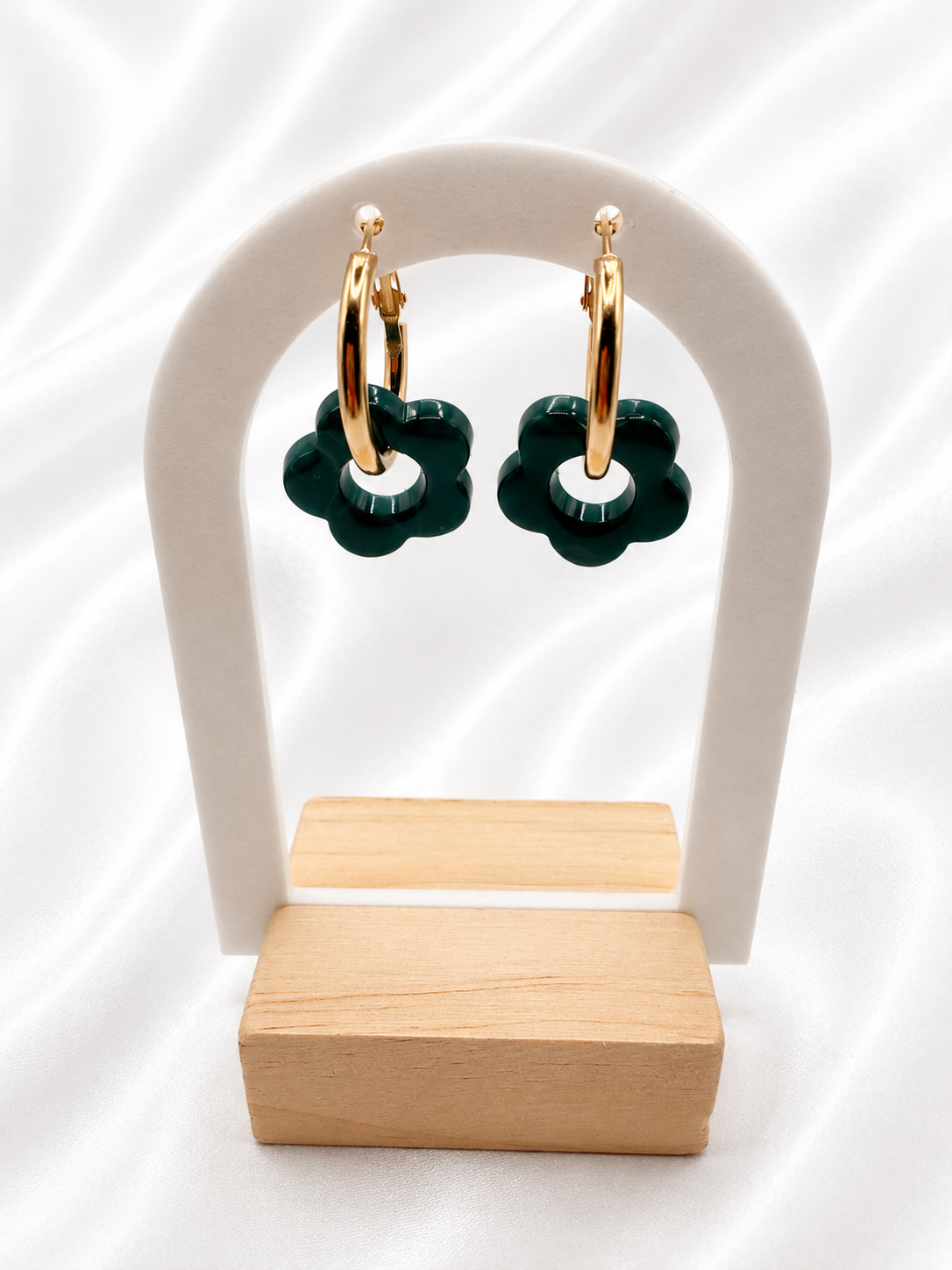 Boucle d’oreille à fleur