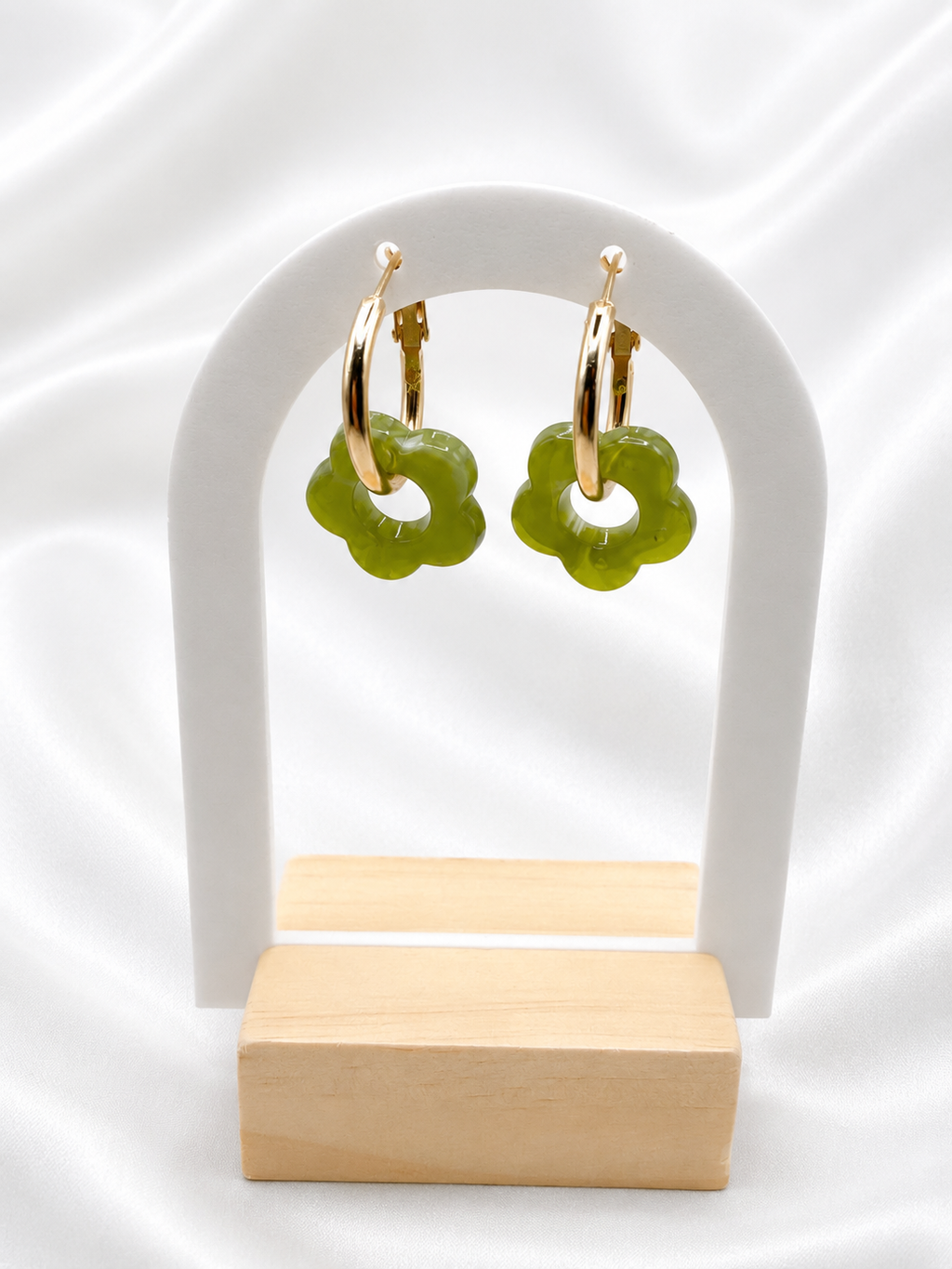Boucle d’oreille à fleur