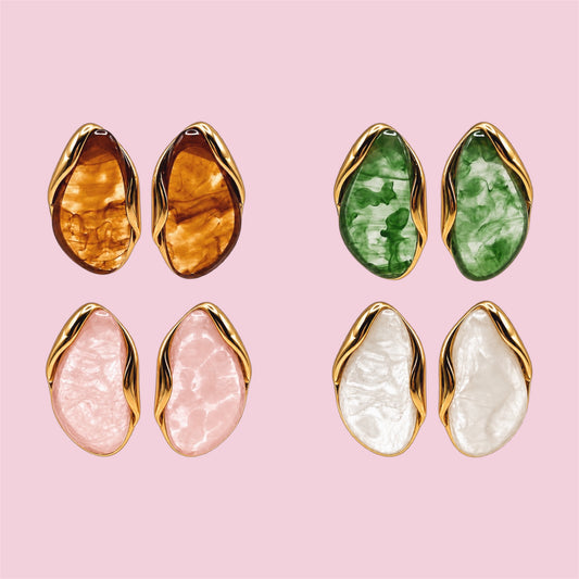 Boucle d’oreille Nadine - 4 couleurs différentes ( en acier & résine )