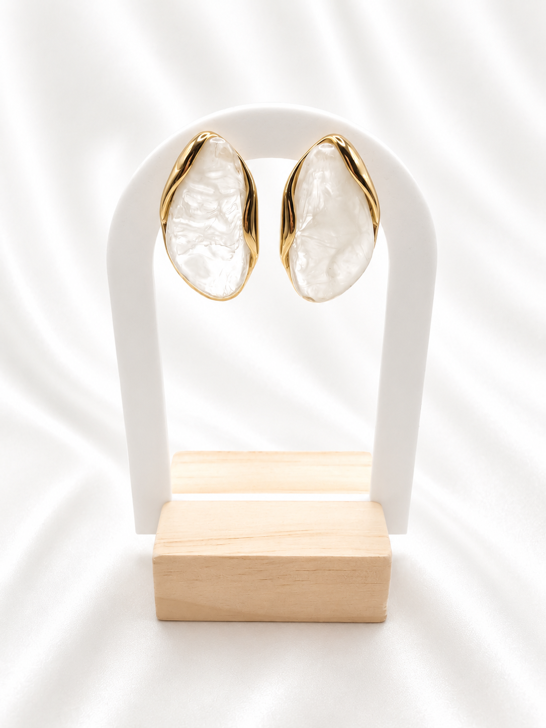 Boucle d’oreille en résine