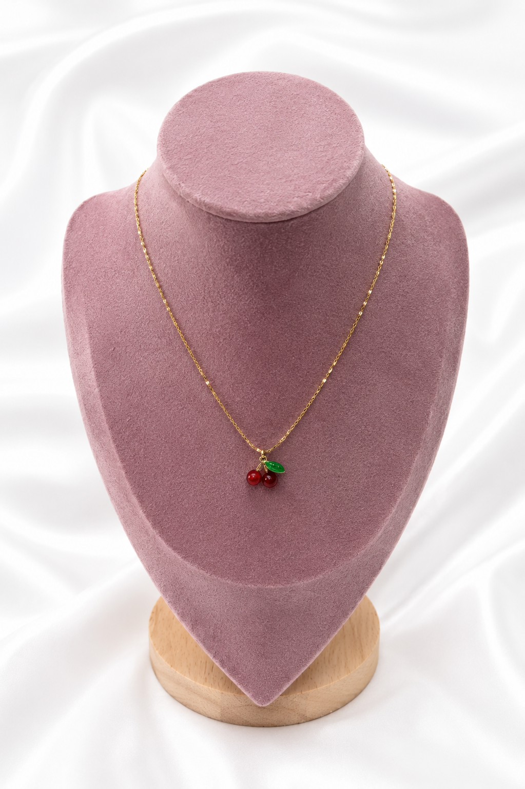 Collier cerise 🍒