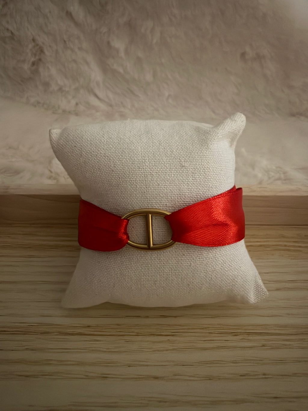 BRACELET DORÉ ROUGE ❤️