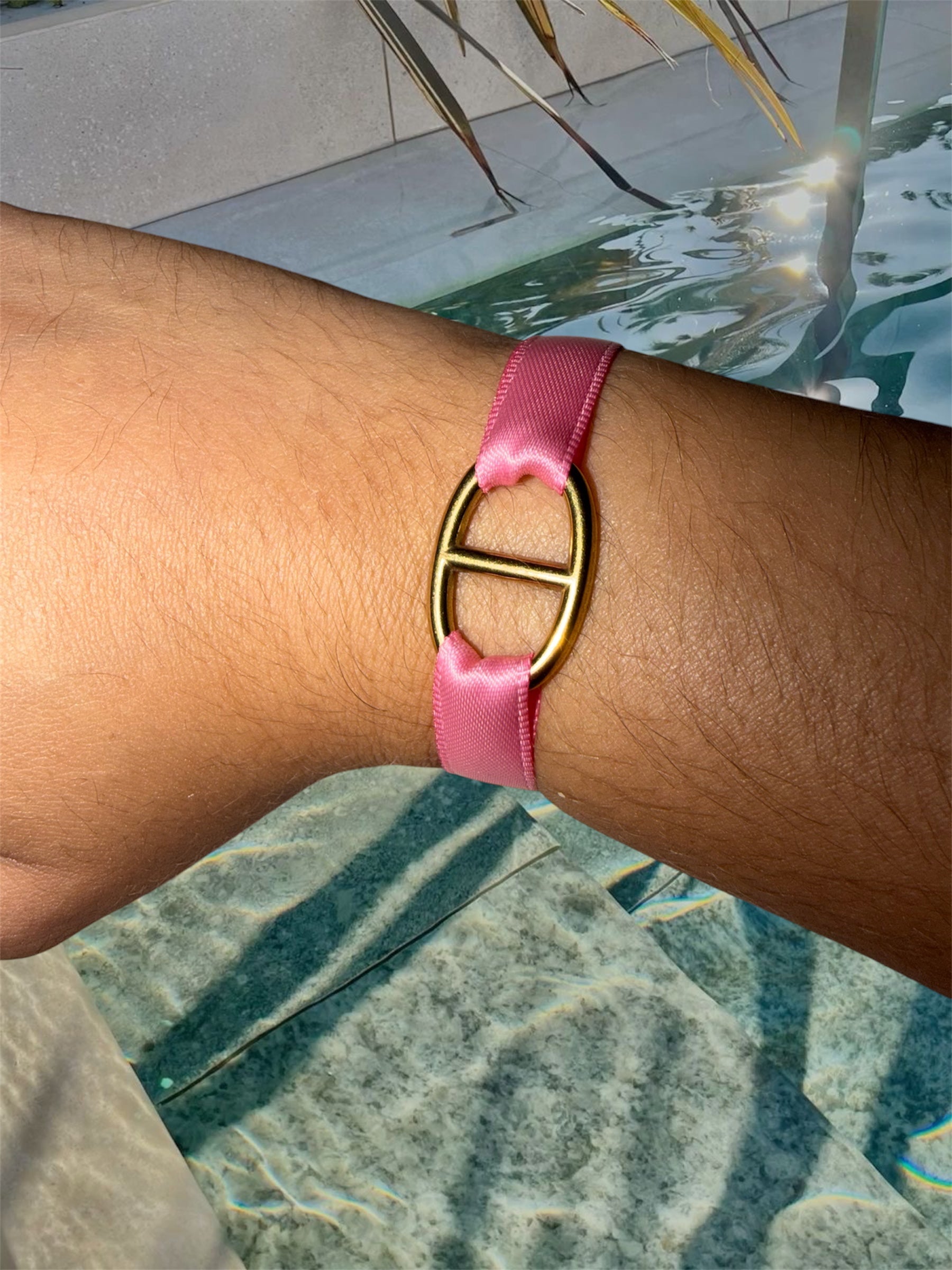 BRACELET DORÉ ROSE 🩷